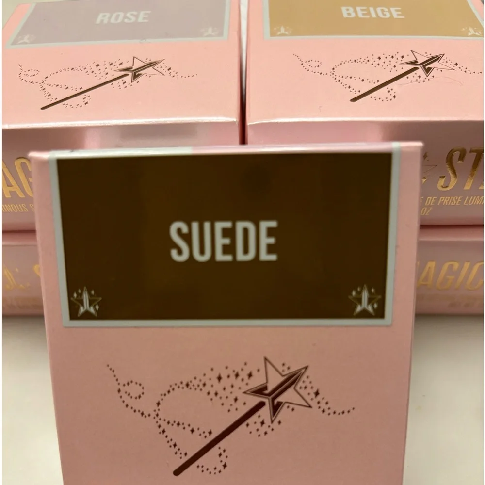 JEFFREE‎ STAR: Magic Star Luminous Setting Powder in Suede
